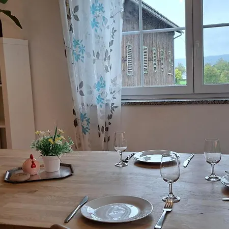 Appartamento Landleben Ammersee Mit Balkon Und Seeblick